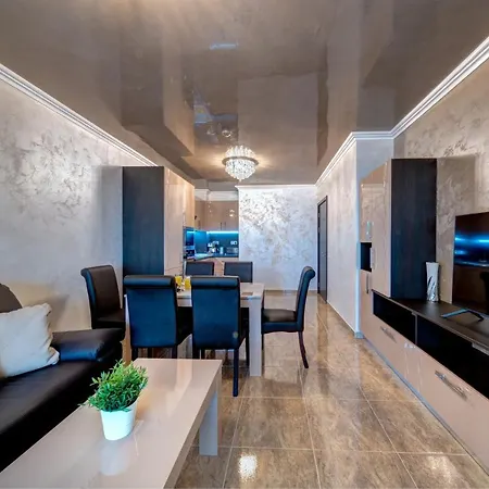 Daire Luxury New In Saint Vlas - Olimp 5min To The Beach Sveti Vlas